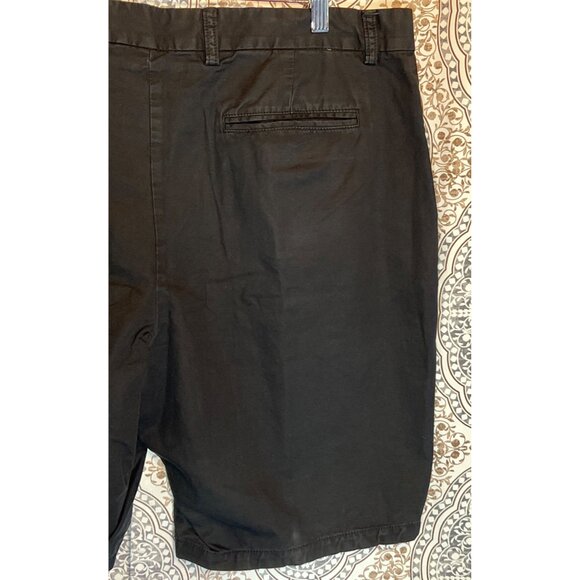 Black Mens Casual Chino Shorts With Pockets & Button Closure - Picture 7 of 9